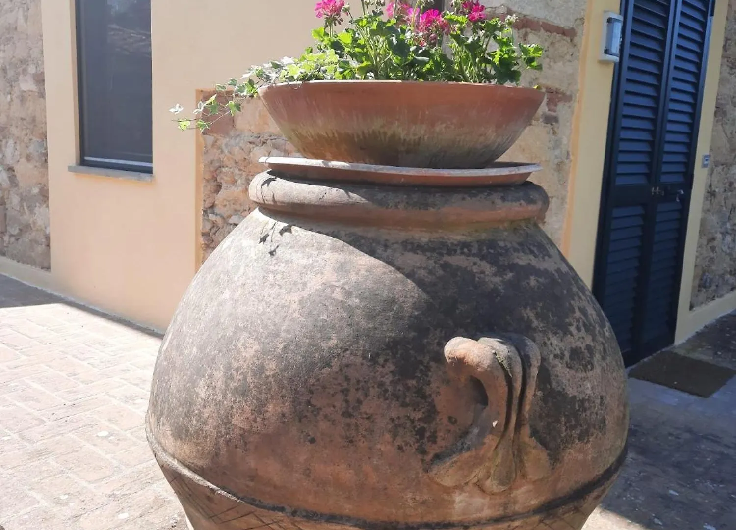 Podere La Botte Лари 0*,  Италия